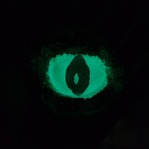 3 Pieces Bird Feeder Hand Painted Fun Outdoor Decor w/ Glow in The Dark Eyes - Picture 4 of 12